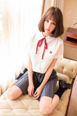 男人脱女人的衣服